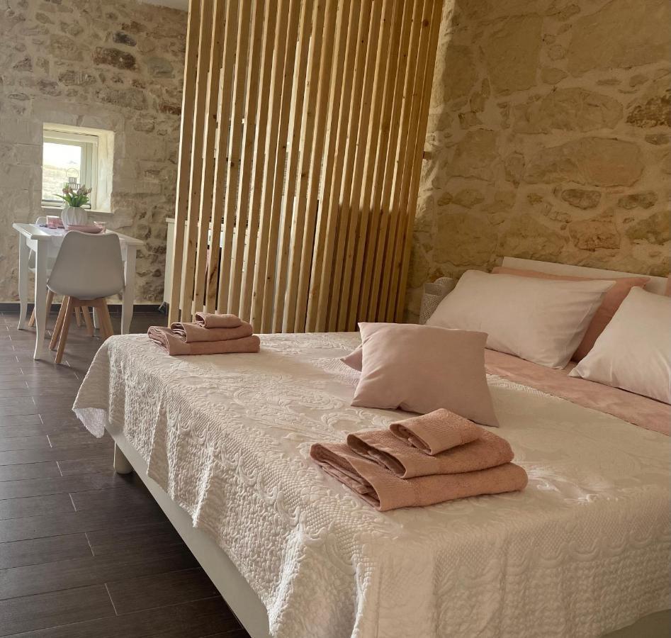 Mary Home Sicily Deluxe Ragusa Esterno foto